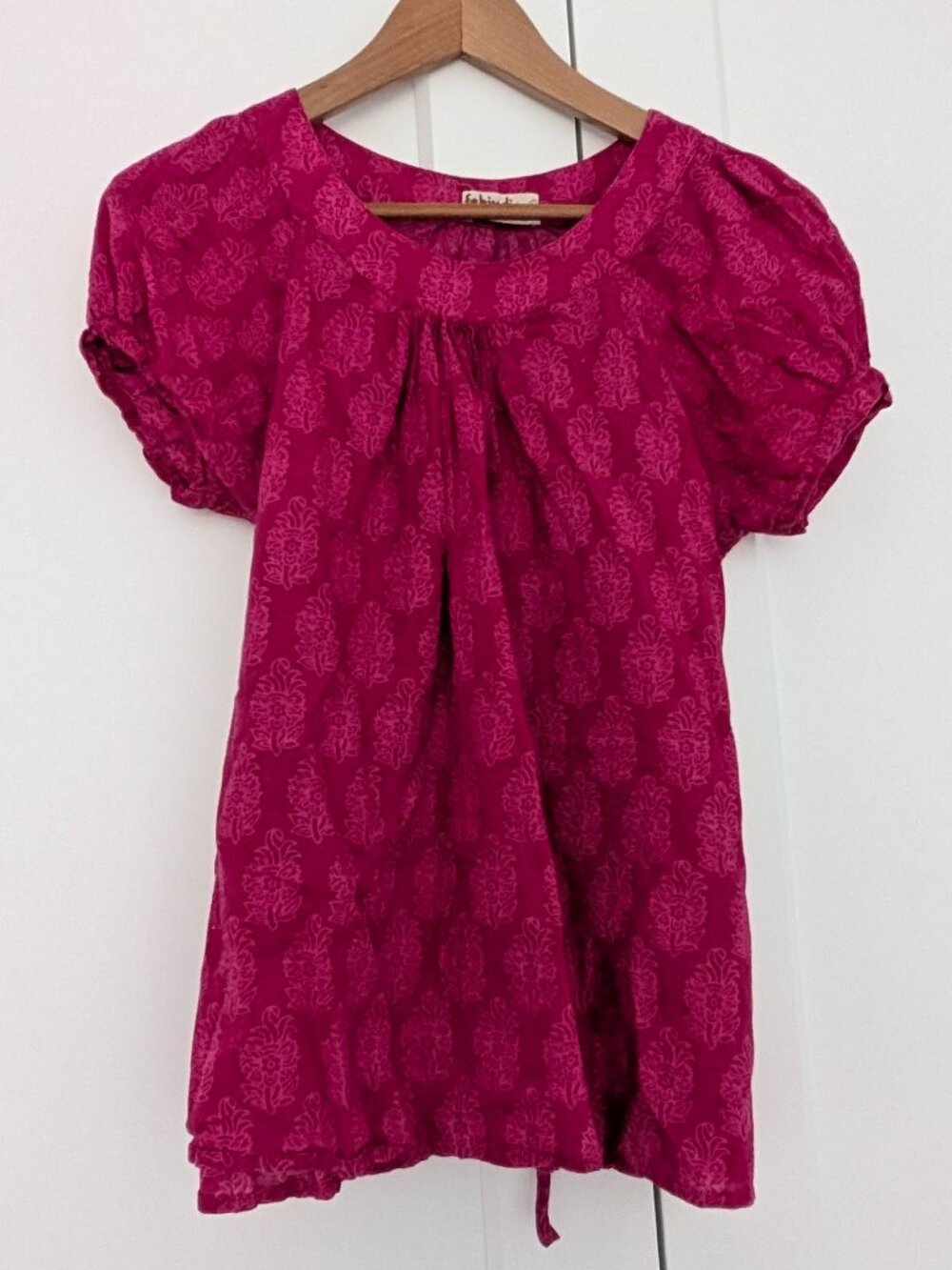 Fabindia T-Shirt - Medium